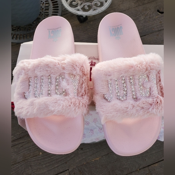 Juicy Couture Shoes Nwt Pink Juicy Couture Slides Poshmark
